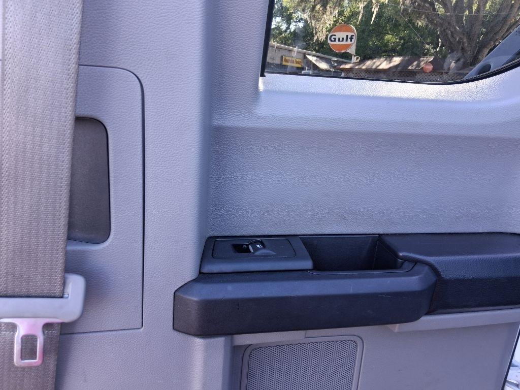 Ford Super Duty F-250 SRW Lariat 4WD SuperCab 8' Box 2018