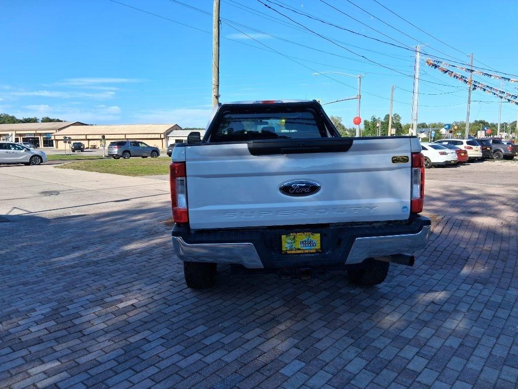 Ford Super Duty F-250 SRW Lariat 4WD SuperCab 8' Box 2018