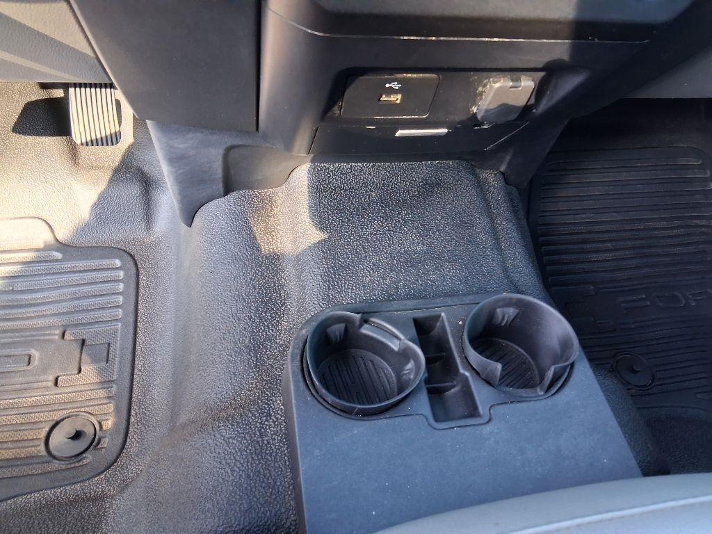 Ford Super Duty F-250 SRW Lariat 4WD SuperCab 8' Box 2018