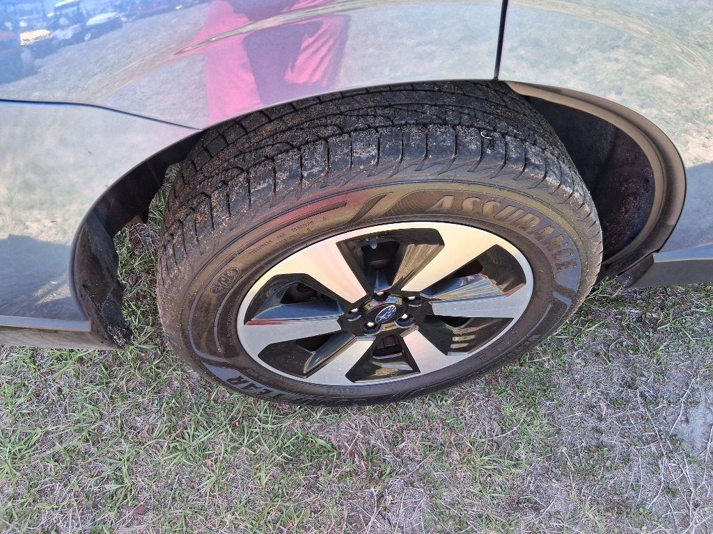 Subaru Forester 2.5i Limited CVT 2017