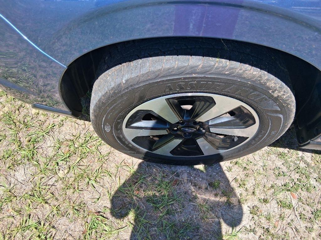 Subaru Forester 2.5i Limited CVT 2017