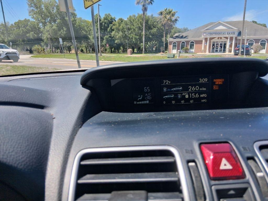 Subaru Forester 2.5i Limited CVT 2017