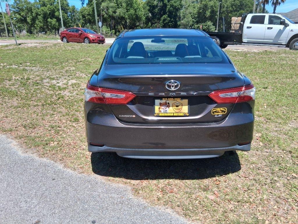 Toyota Camry XLE Auto (Natl) 2018