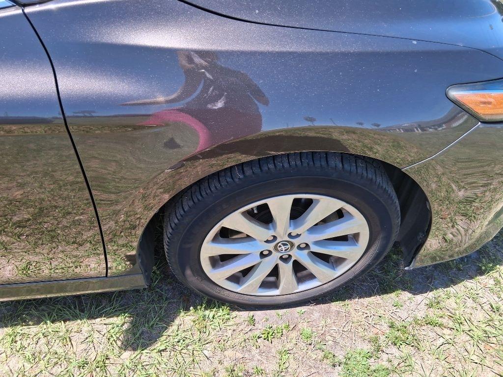 Toyota Camry XLE Auto (Natl) 2018