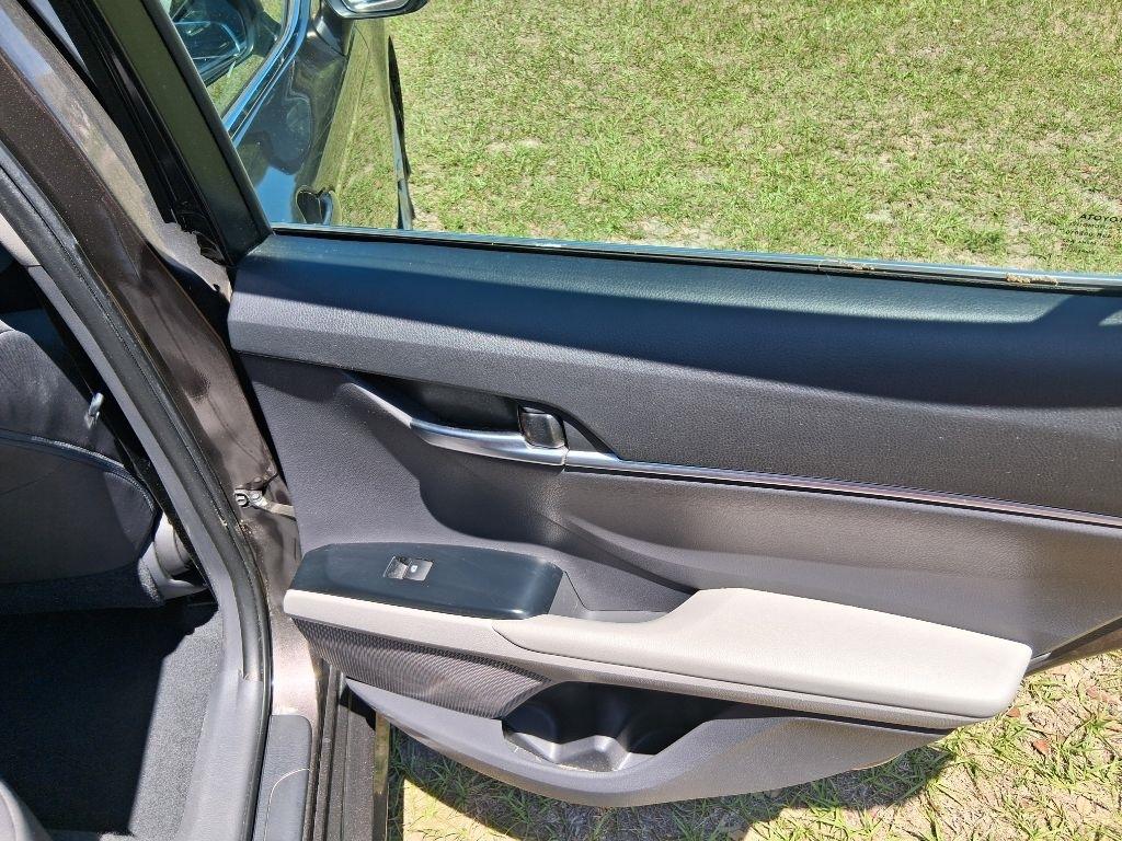 Toyota Camry XLE Auto (Natl) 2018