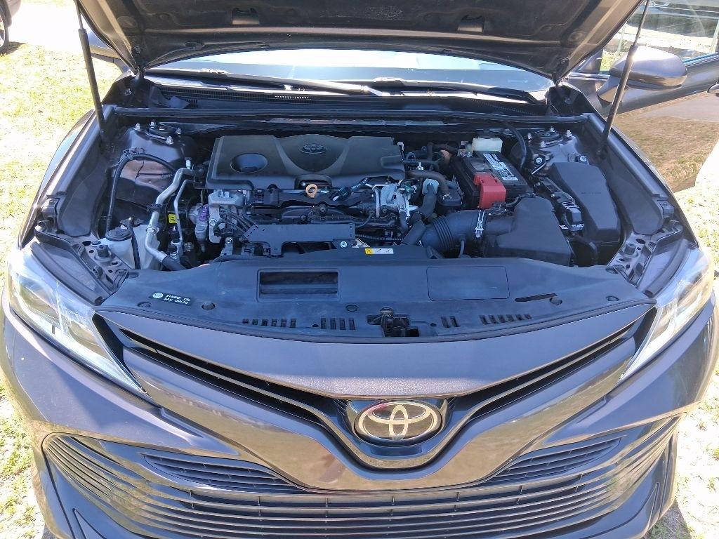 Toyota Camry XLE Auto (Natl) 2018