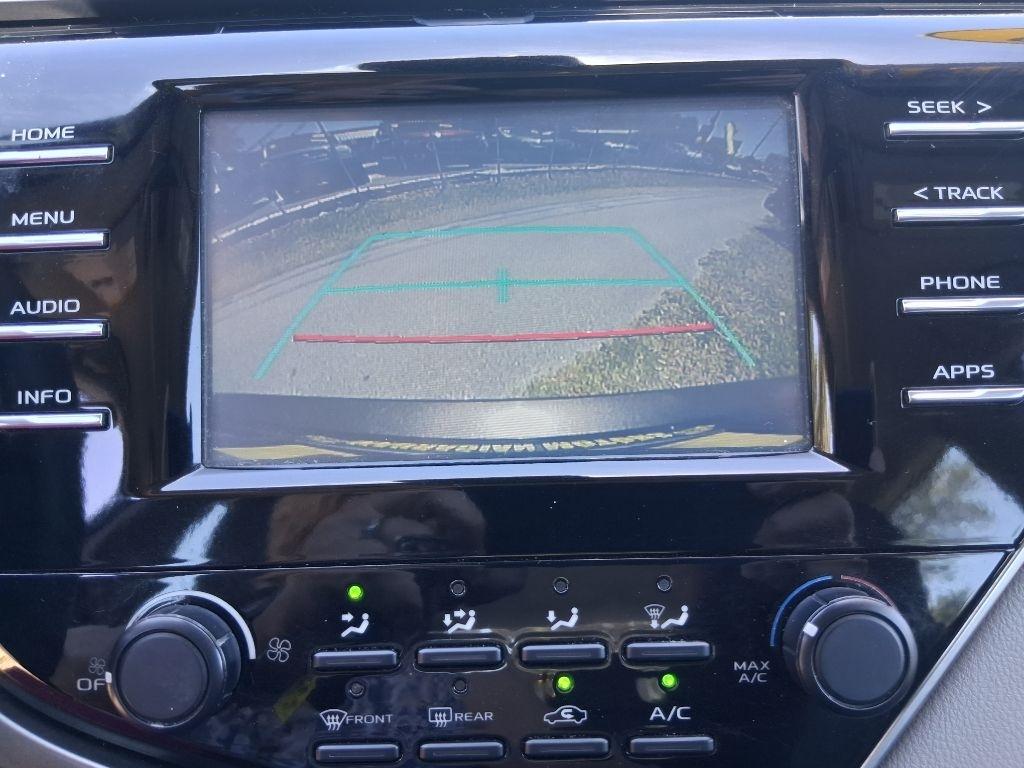 Toyota Camry XLE Auto (Natl) 2018