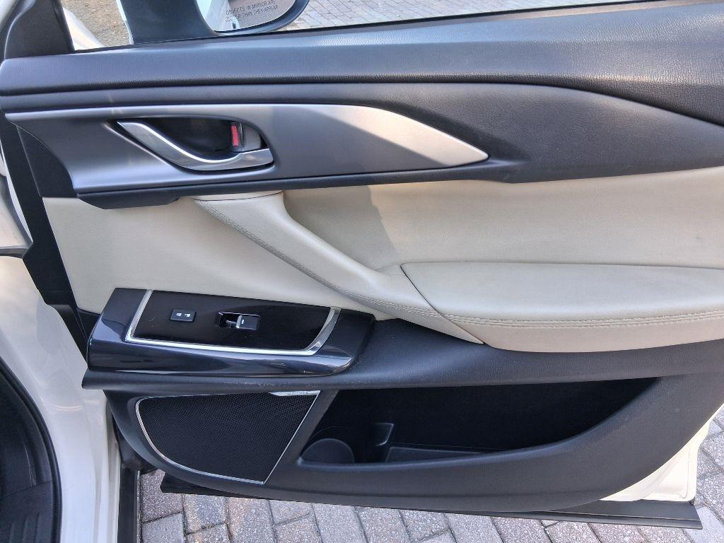 Mazda CX-9 FWD 4dr Touring 2016