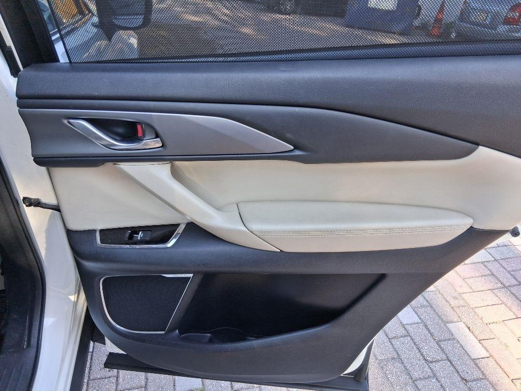 Mazda CX-9 FWD 4dr Touring 2016