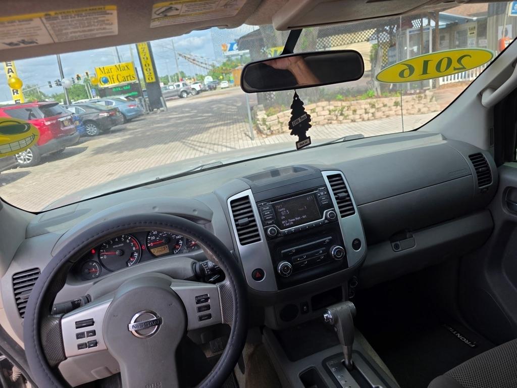 Nissan Frontier 2WD Crew Cab SWB Auto Desert Runner 2016