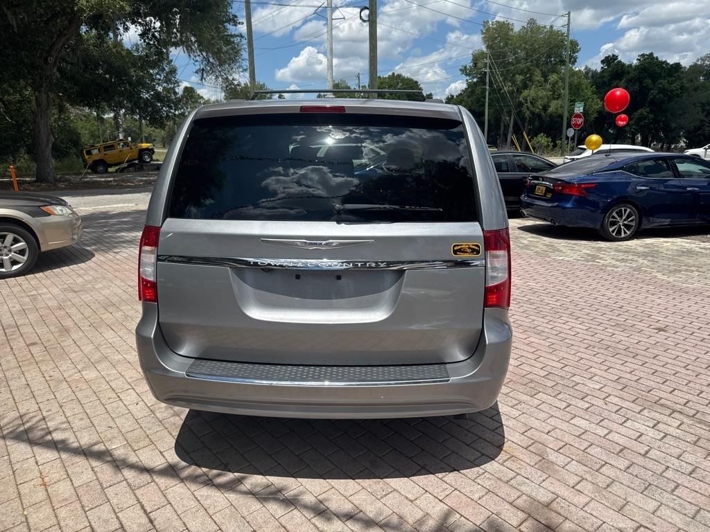 Chrysler Town & Country 4dr Wgn Touring 2016