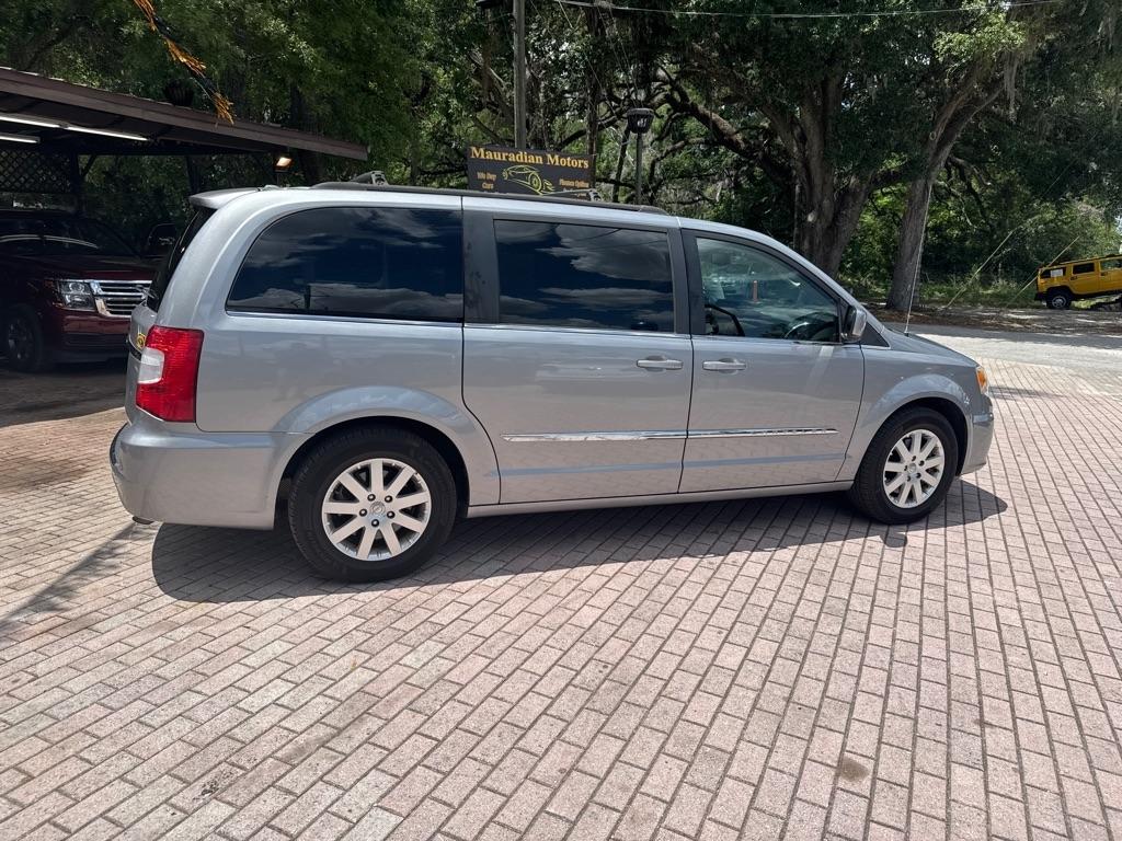 Chrysler Town & Country 4dr Wgn Touring 2016