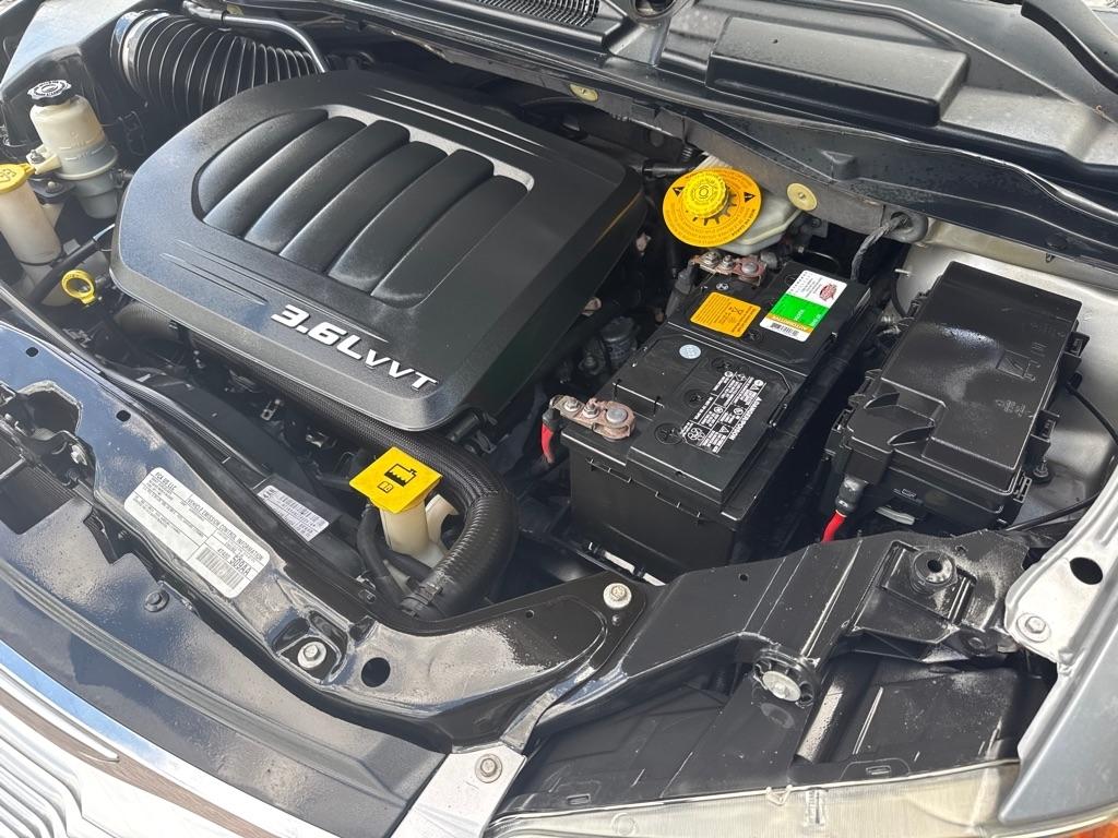 Chrysler Town & Country 4dr Wgn Touring 2016