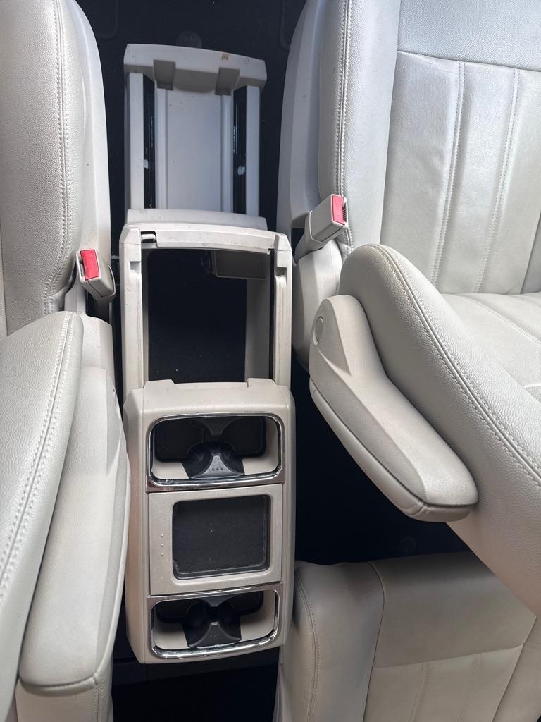 Chrysler Town & Country 4dr Wgn Touring 2016