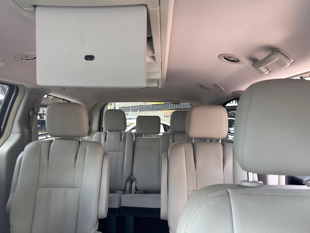 Chrysler Town & Country 4dr Wgn Touring 2016