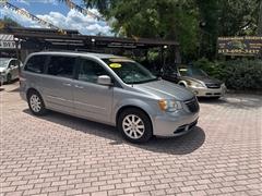 2016 Chrysler Town & Country 