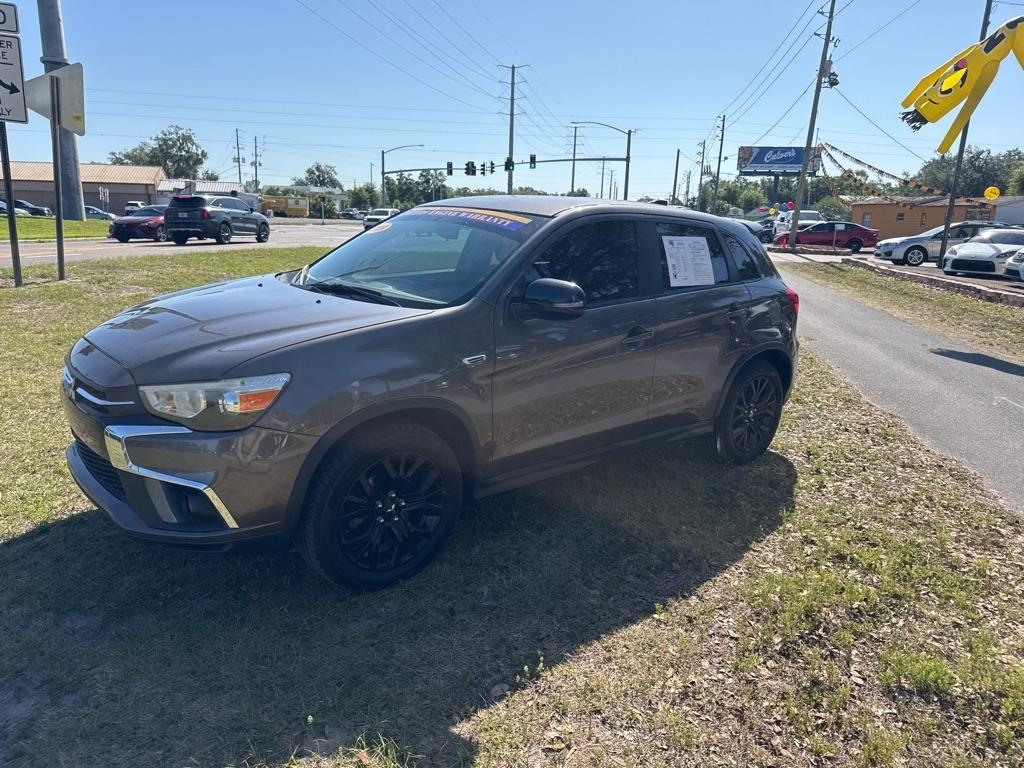 Mitsubishi Outlander Sport ES 2.0 CVT 2019