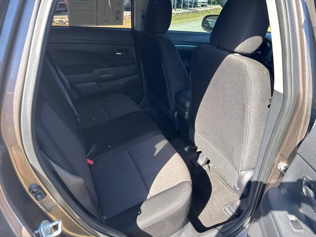 Mitsubishi Outlander Sport ES 2.0 CVT 2019