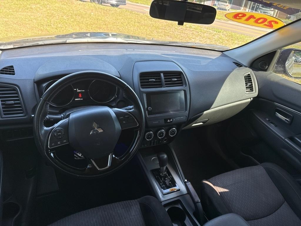 Mitsubishi Outlander Sport ES 2.0 CVT 2019