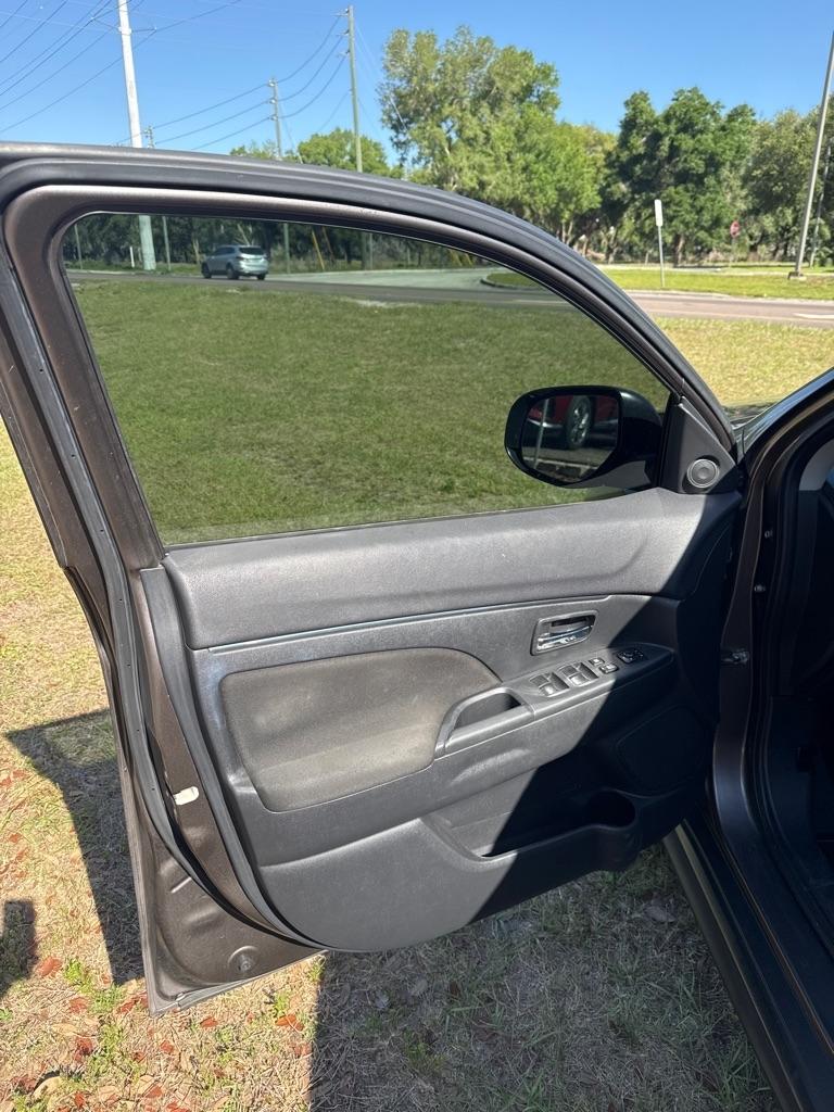 Mitsubishi Outlander Sport ES 2.0 CVT 2019