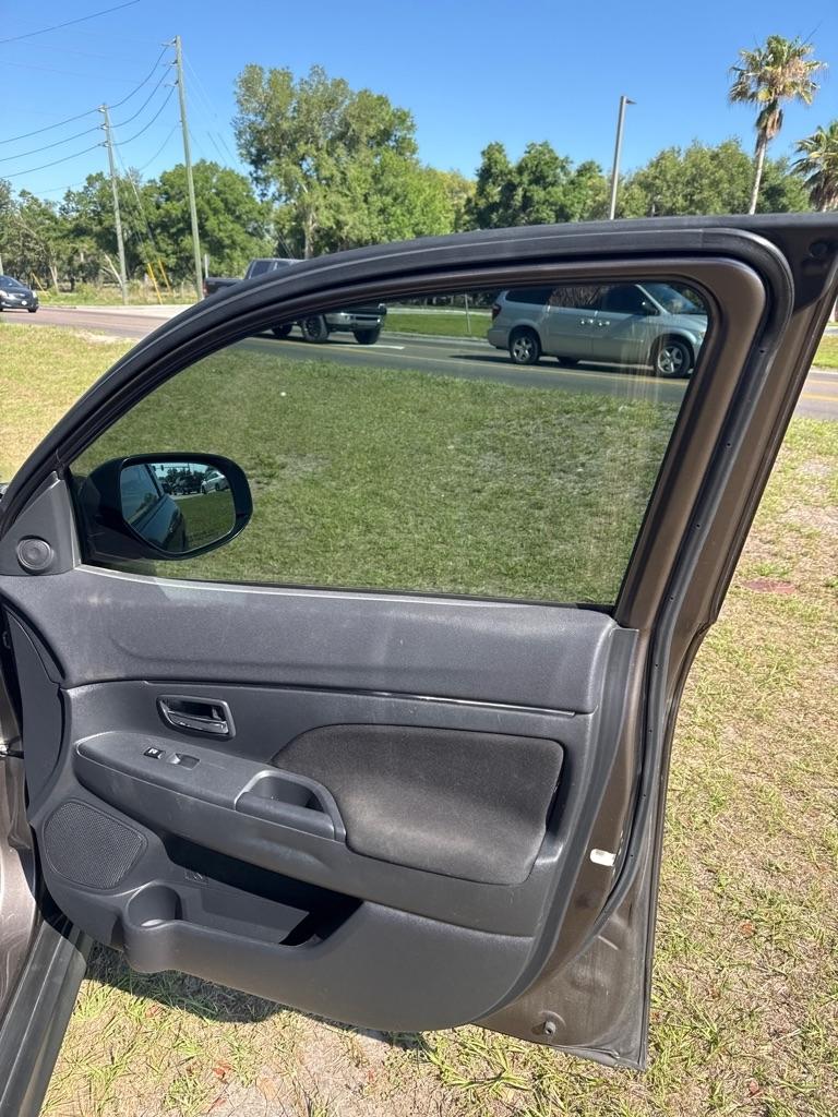 Mitsubishi Outlander Sport ES 2.0 CVT 2019