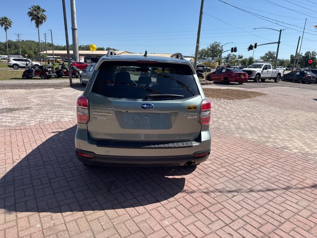 Subaru Forester 4dr CVT 2.5i Limited PZEV 2016