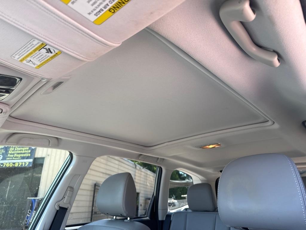 Subaru Forester 4dr CVT 2.5i Limited PZEV 2016