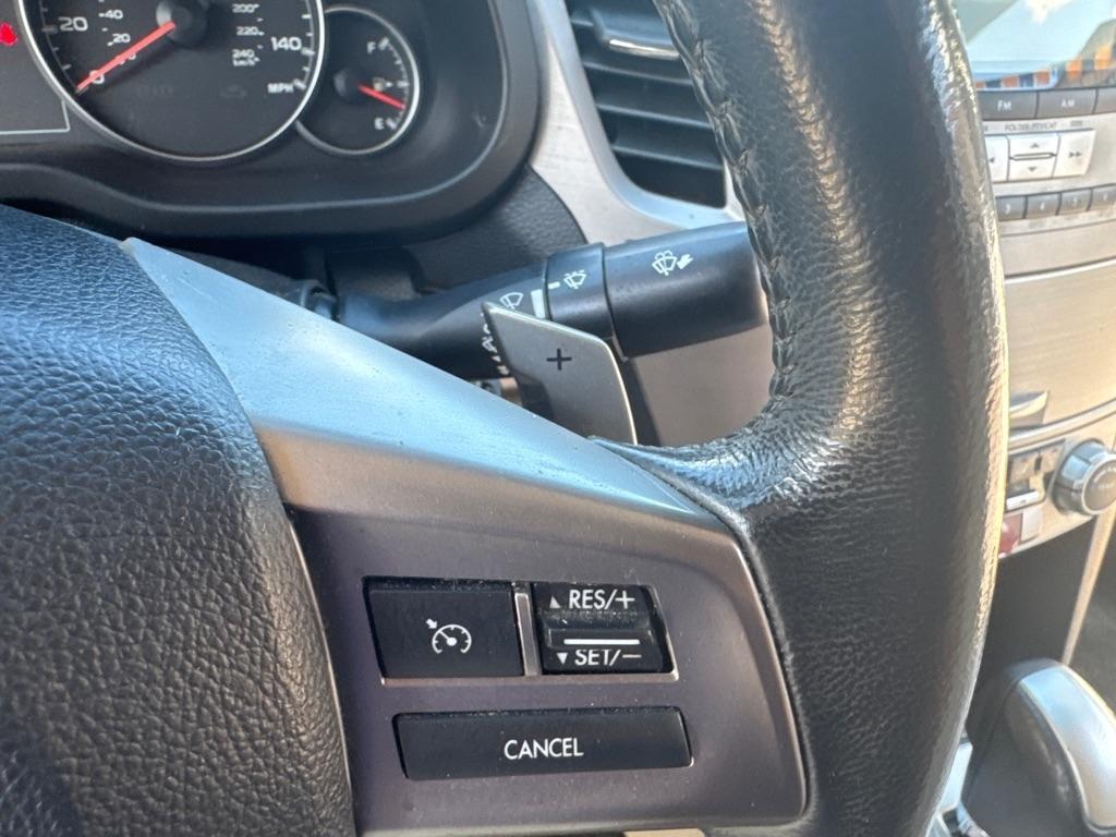 Subaru Legacy 4dr Sdn H4 Auto 2.5i Premium 2013