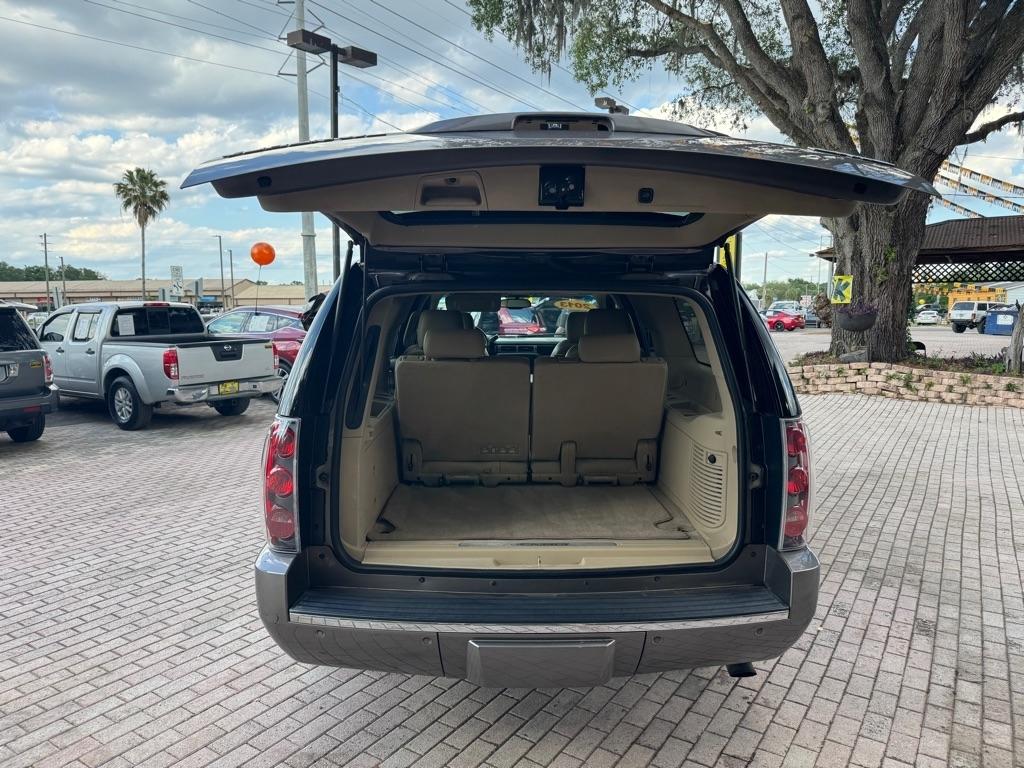 GMC Yukon XL 2WD 4dr 1500 Denali 2013