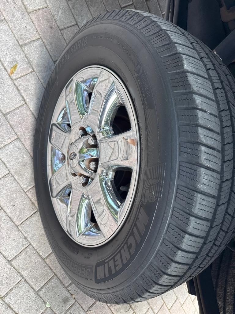 Ford F-150 2WD SuperCrew 145" XL 2014