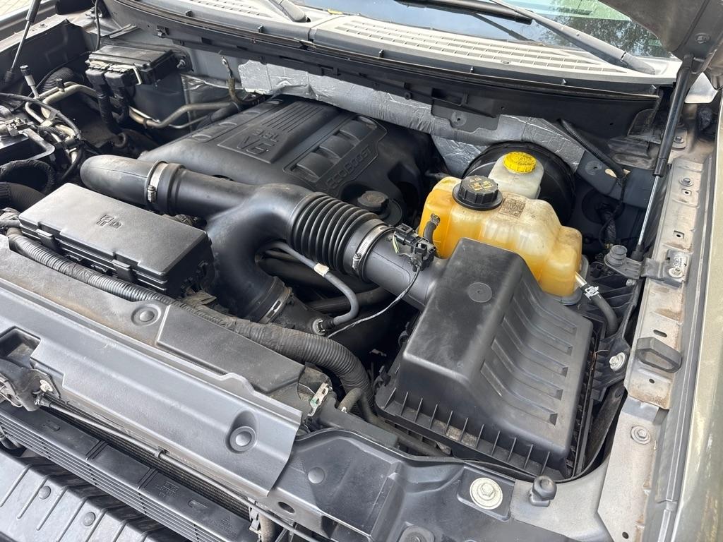 Ford F-150 2WD SuperCrew 145" XL 2014