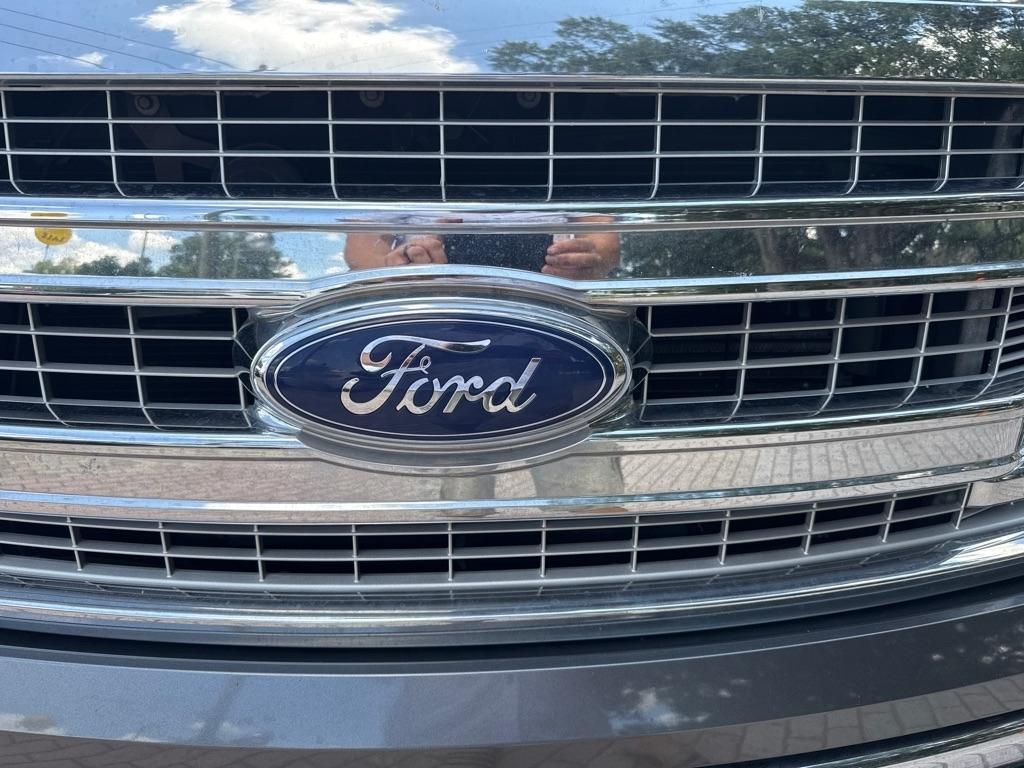 Ford F-150 2WD SuperCrew 145" XL 2014