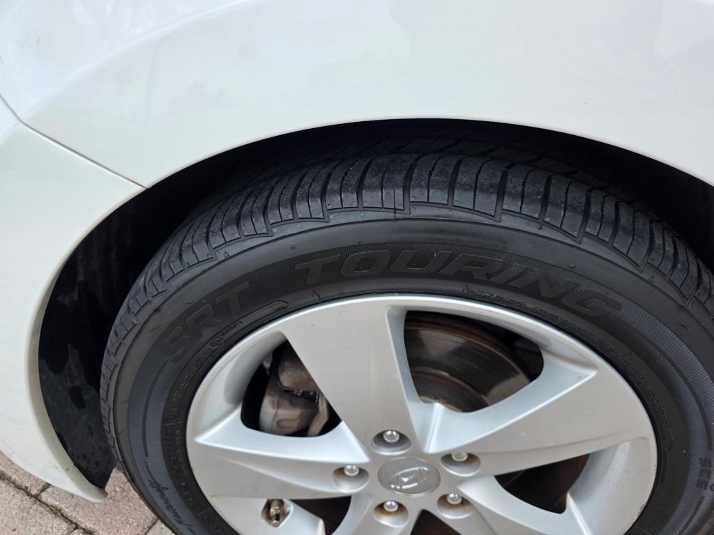 Hyundai Elantra 4dr Sdn Auto GLS (Alabama Plant) *Ltd Avail* 2013