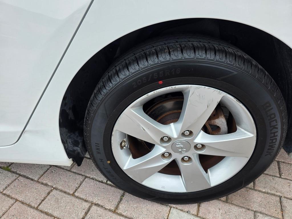 Hyundai Elantra 4dr Sdn Auto GLS (Alabama Plant) *Ltd Avail* 2013