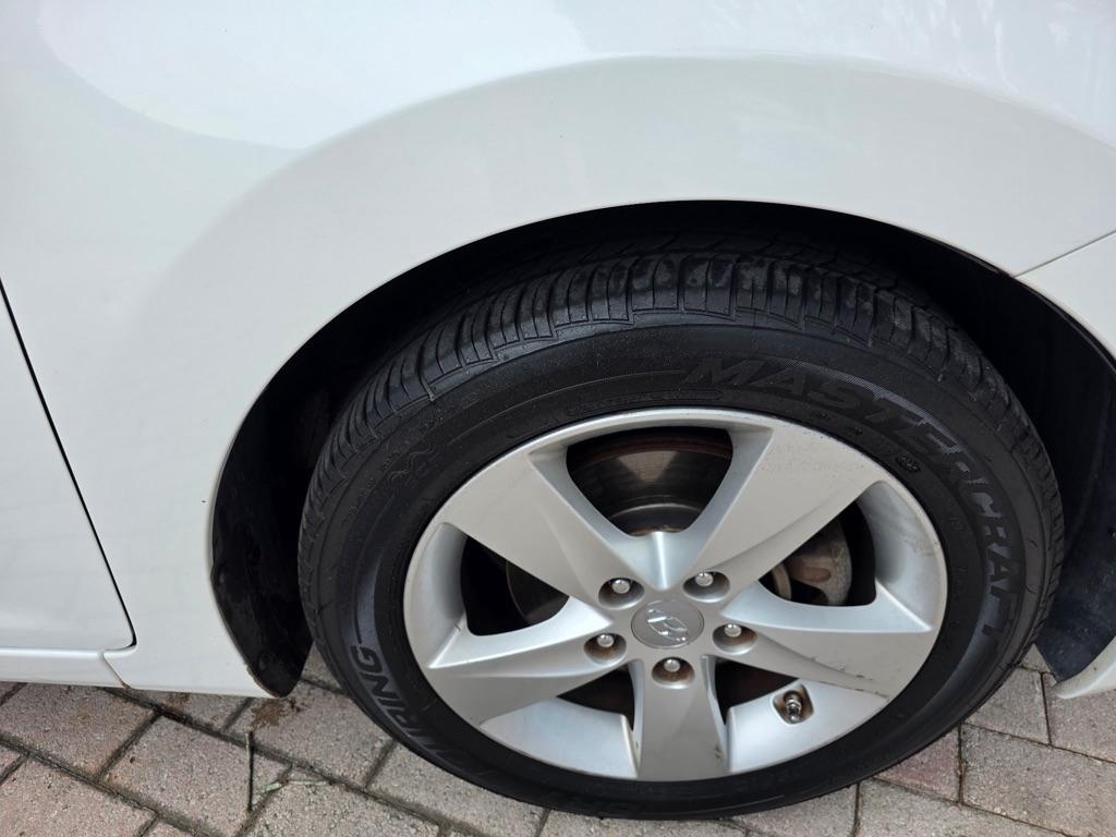 Hyundai Elantra 4dr Sdn Auto GLS (Alabama Plant) *Ltd Avail* 2013