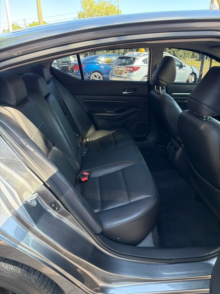 Nissan Altima 2.5 SL Sedan 2020