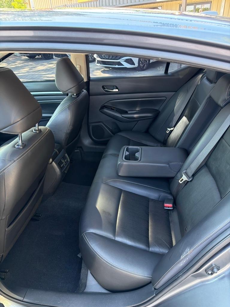 Nissan Altima 2.5 SL Sedan 2020