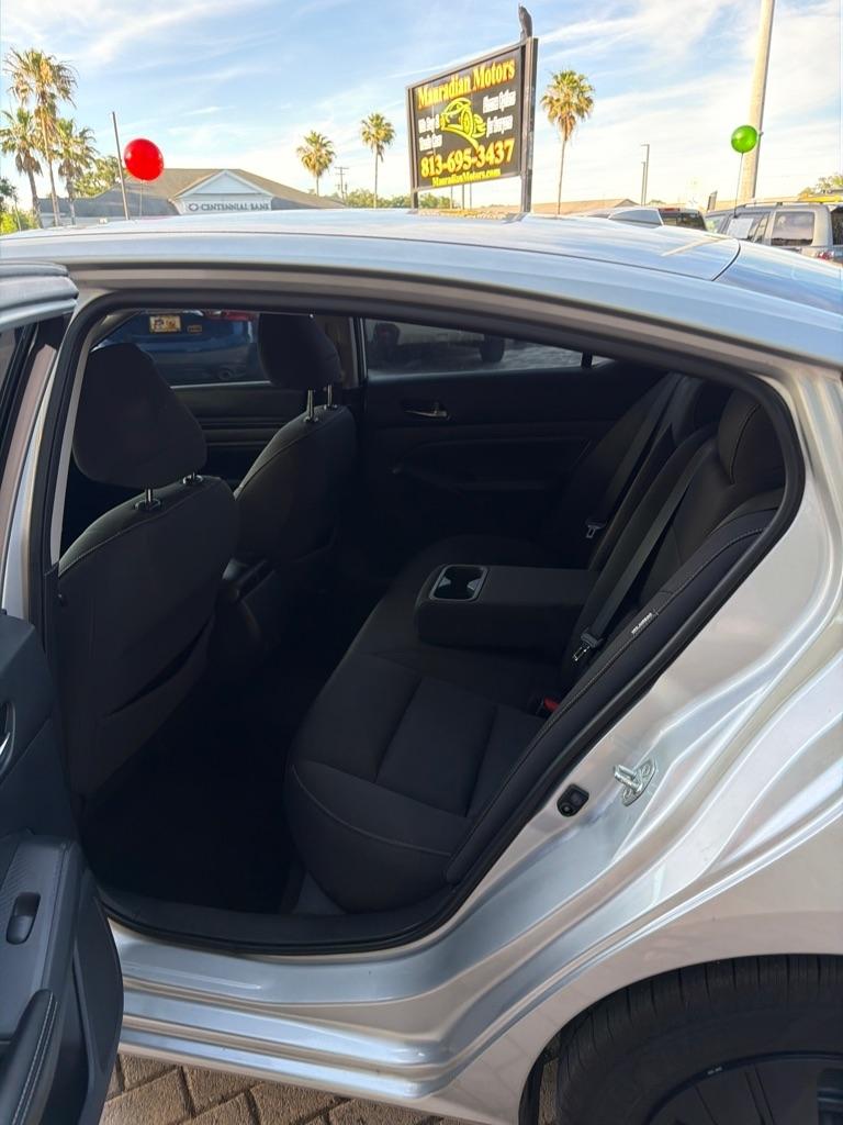 Nissan Altima 2.5 S Sedan 2020