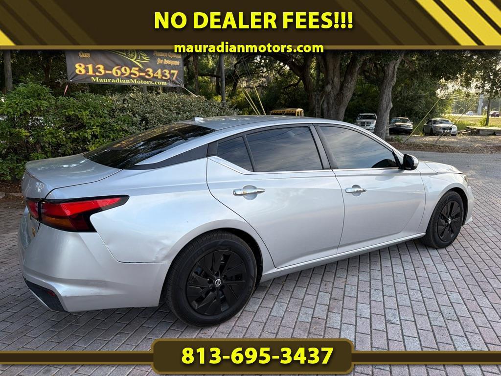 Nissan Altima 2.5 S Sedan 2020