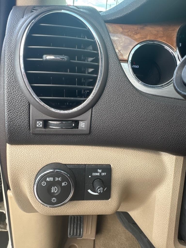 Buick Enclave AWD 4dr Premium 2014