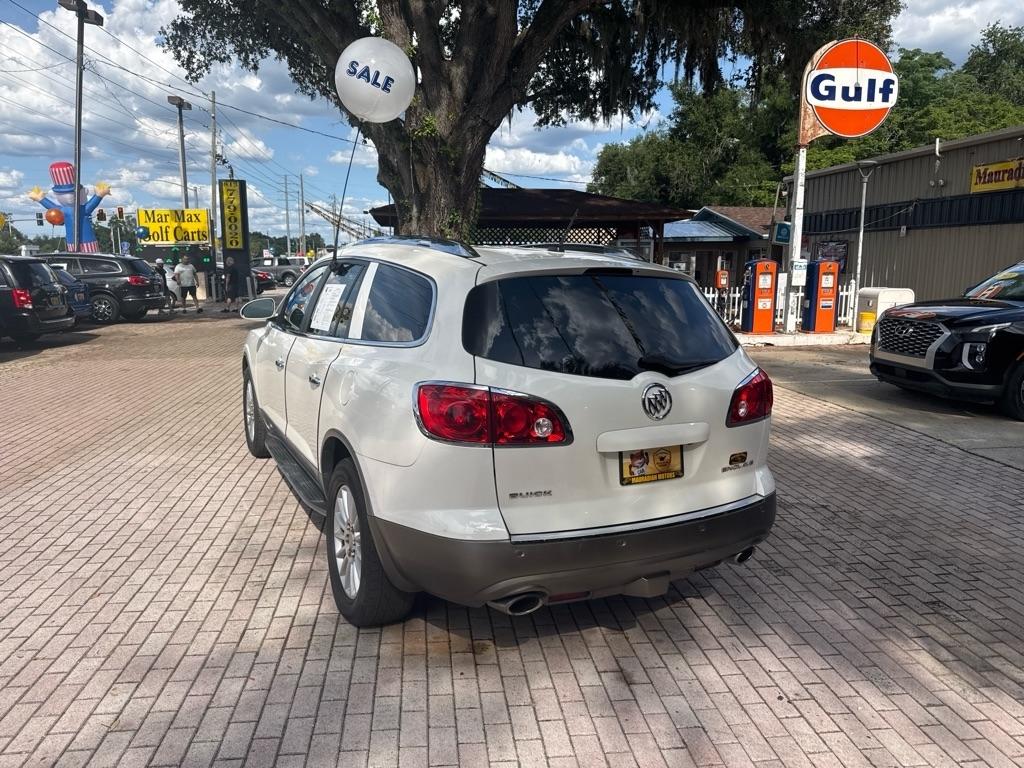 Buick Enclave FWD 4dr Leather 2012