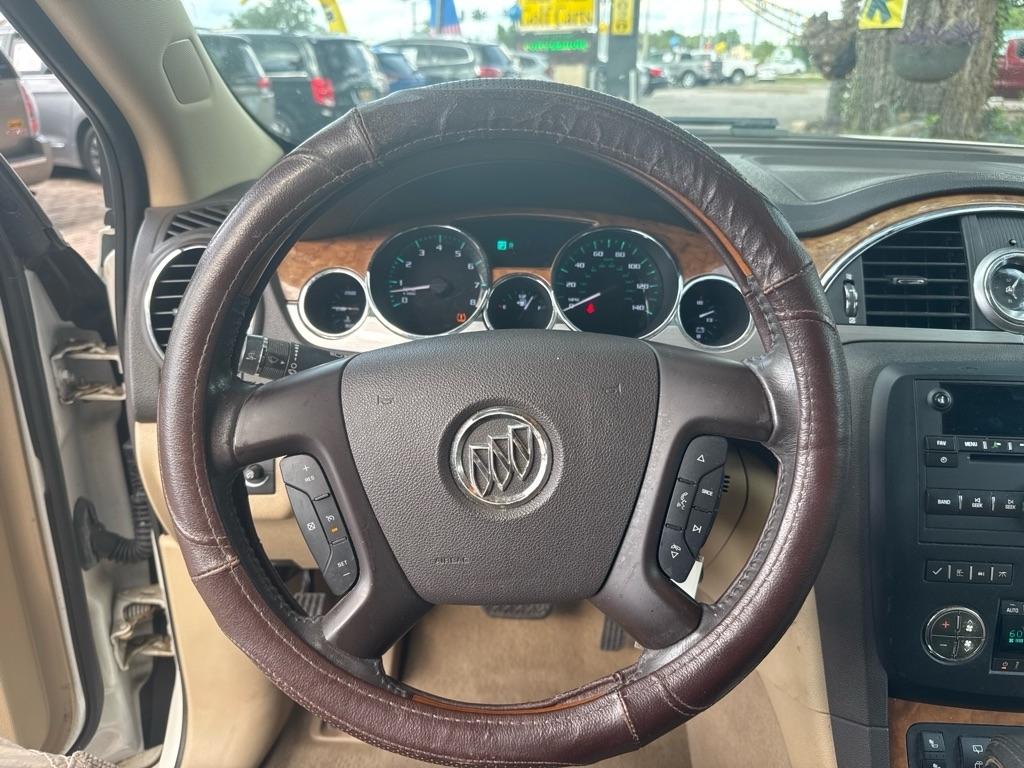 Buick Enclave FWD 4dr Leather 2012