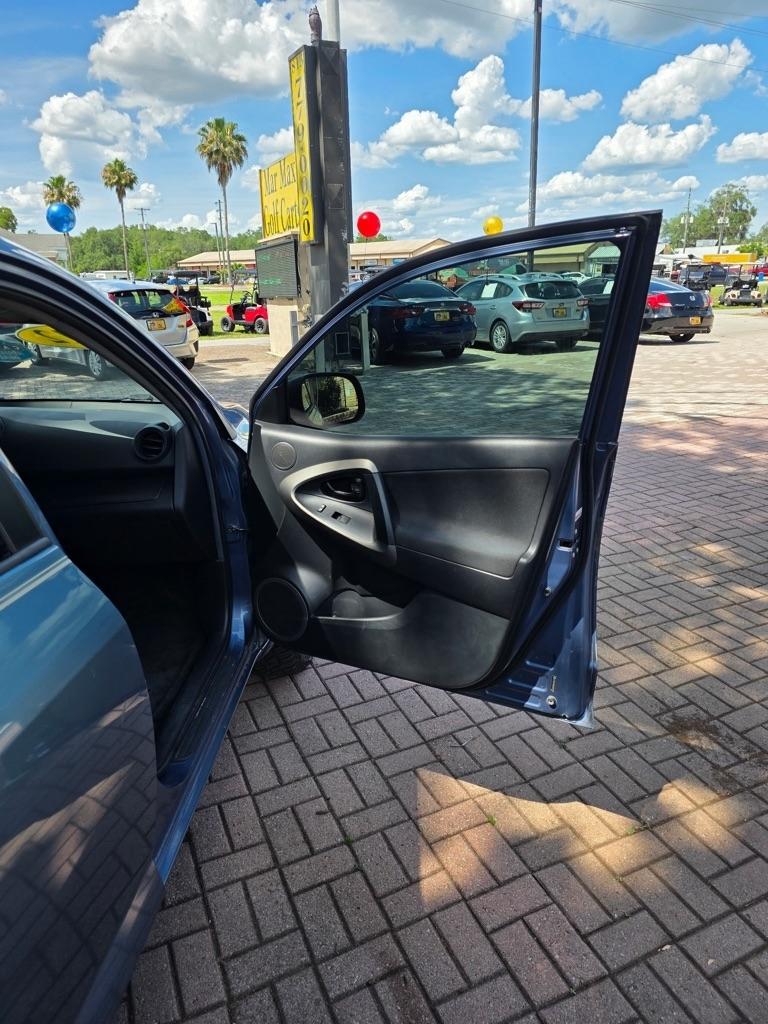 Toyota RAV4 4WD 4dr I4 Sport (Natl) 2012