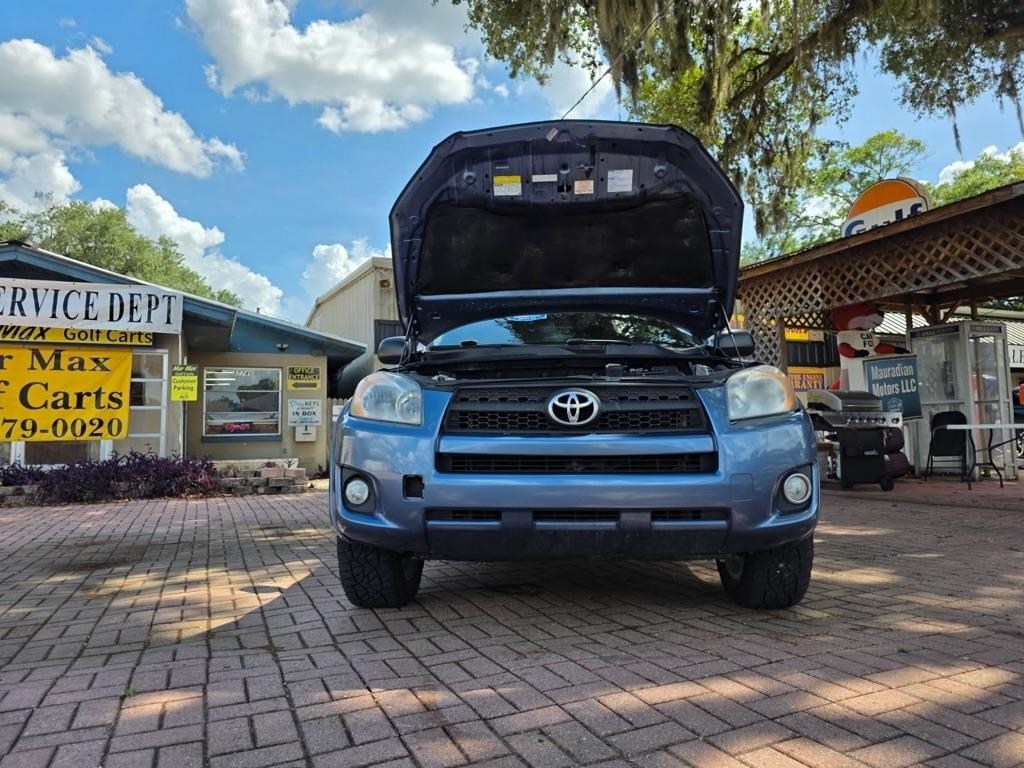 Toyota RAV4 4WD 4dr I4 Sport (Natl) 2012