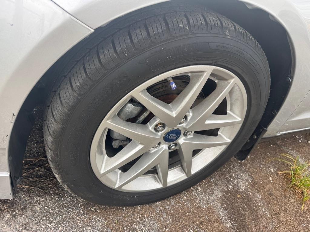 Ford Fusion 4dr Sdn SEL FWD 2012