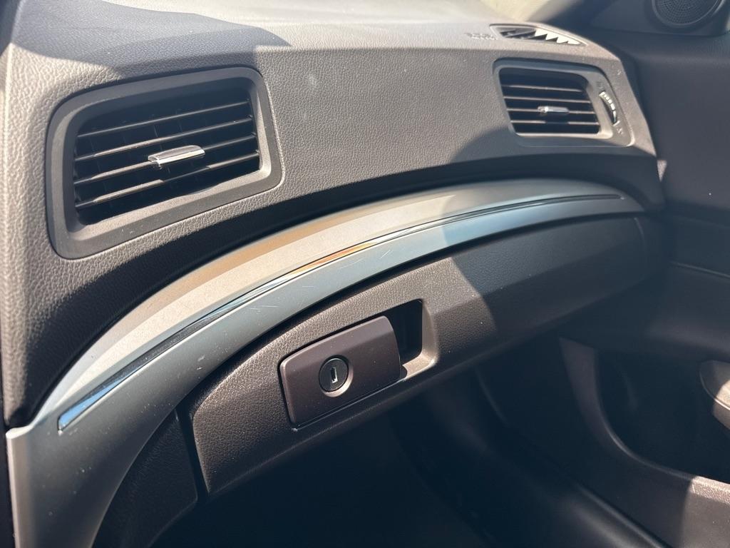 Acura ILX Sedan 2019