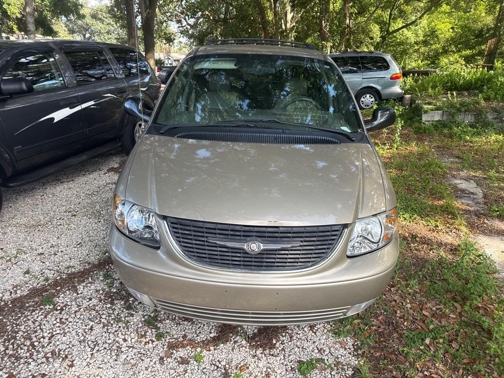 Chrysler Town & Country 4dr LXi FWD 2003