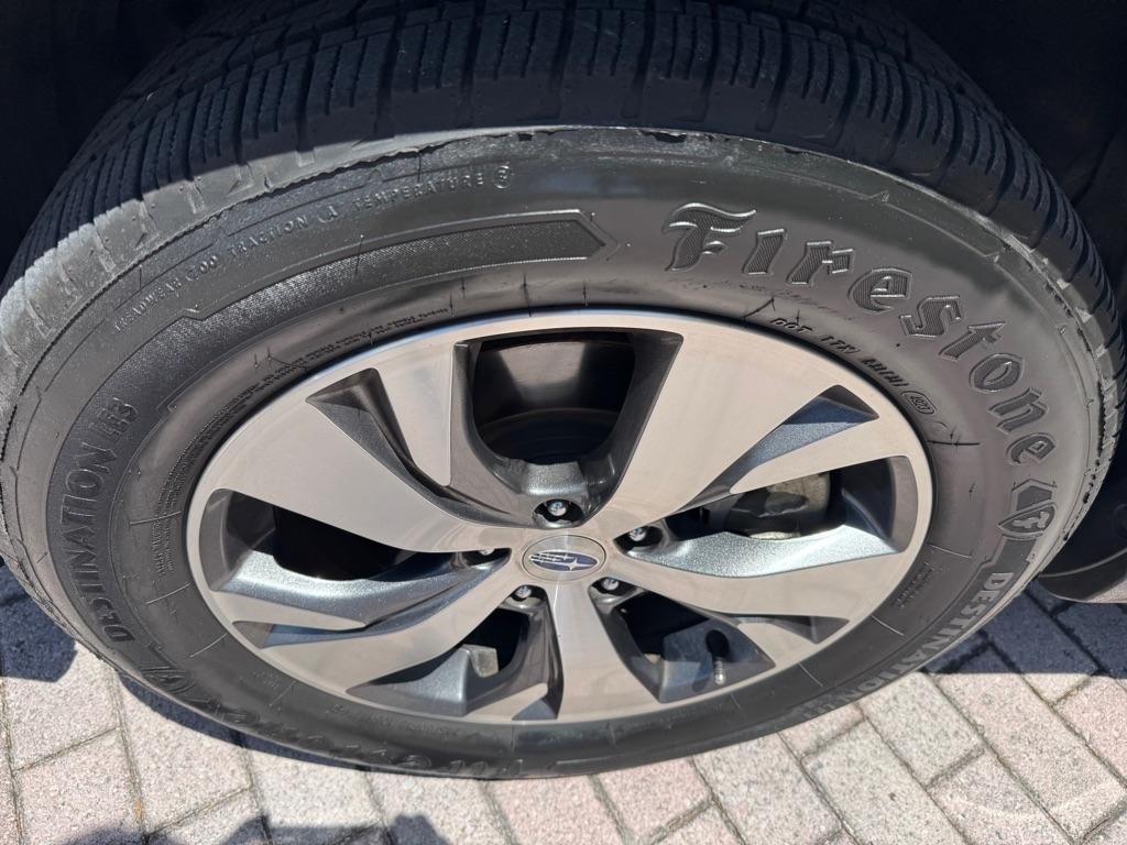 Subaru Ascent Premium 8-Passenger 2020
