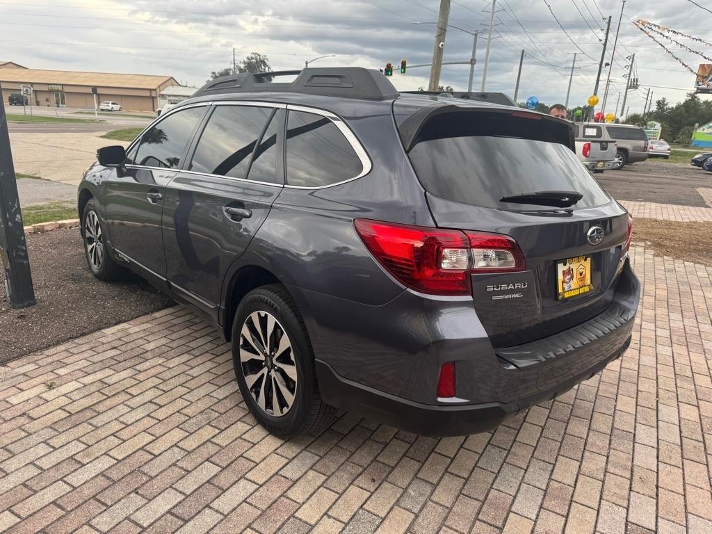 Subaru Outback 4dr Wgn 2.5i Limited 2015