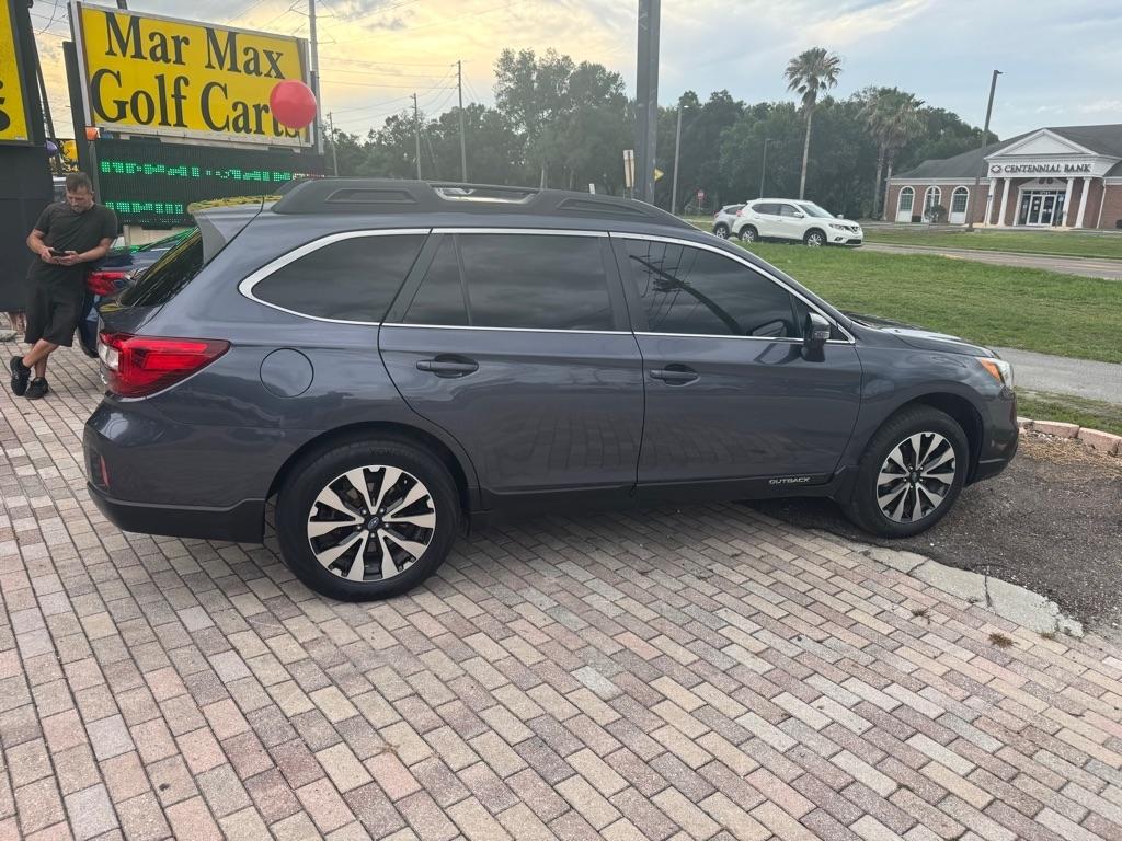 Subaru Outback 4dr Wgn 2.5i Limited 2015